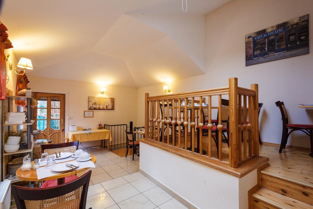 קרלובי וארי Hotel Maltezsky Kriz מראה חיצוני תמונה